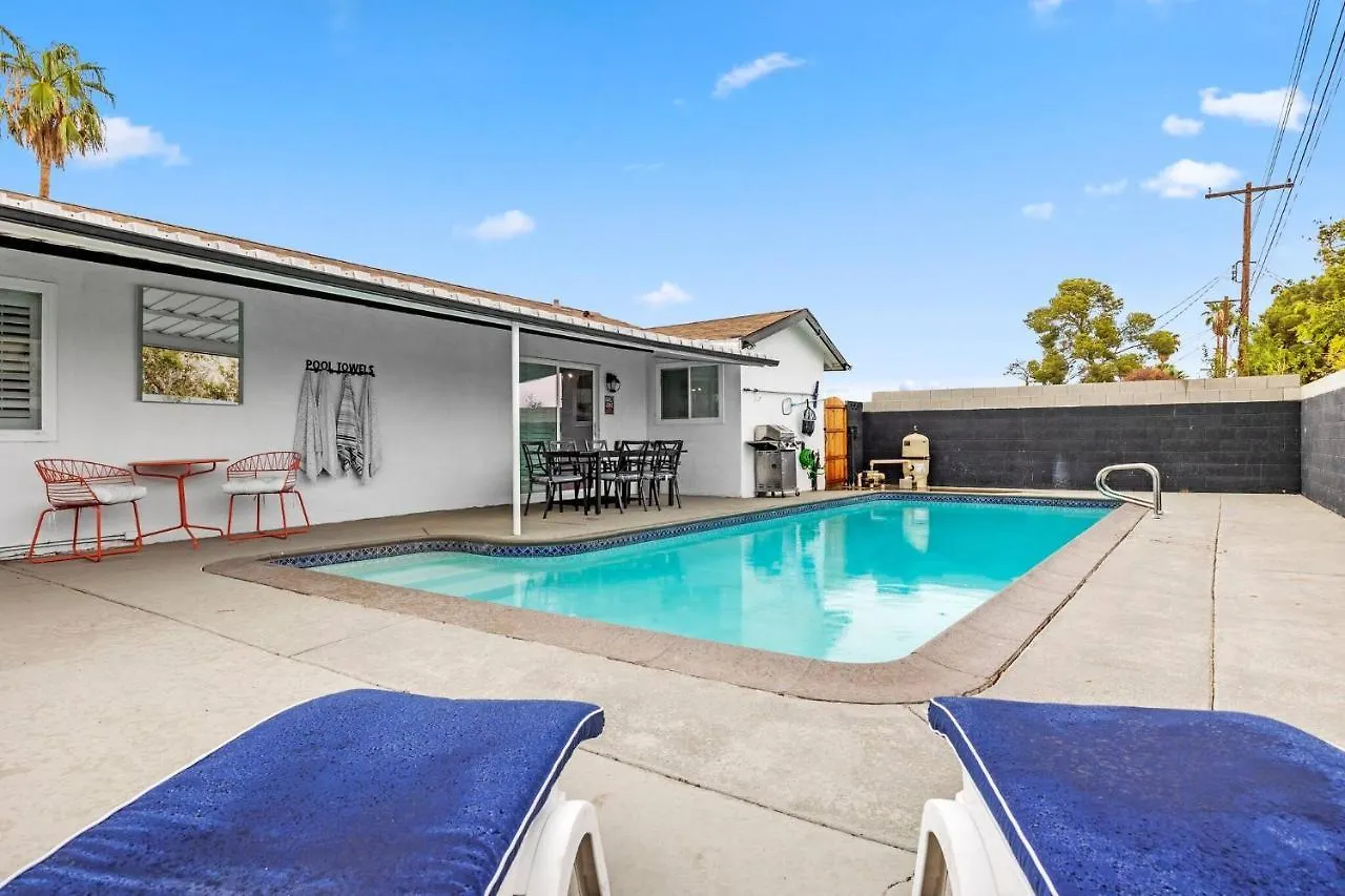 Vakantiehuis 4Bdrm 2 Bath Pool Close To Strip Conventions Las Vegas